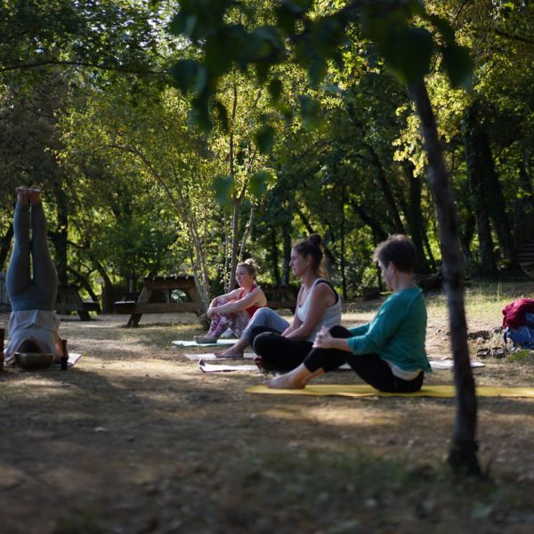 Village-de-la-Madeleine-Périgord-Cours-de-yoga-10