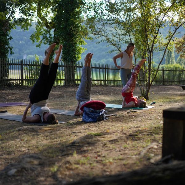 Village-de-la-Madeleine-Périgord-Cours-de-yoga-9